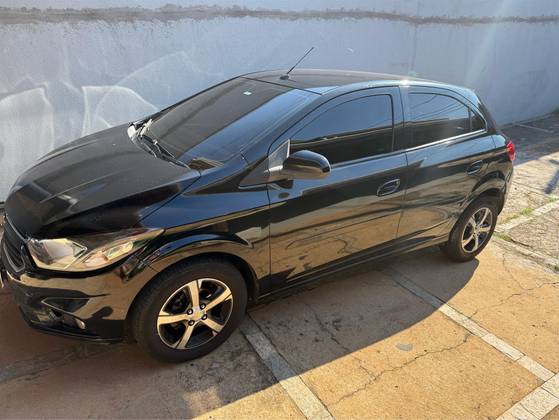 CHEVROLET ONIX 1.4 MPFI LTZ 8V FLEX 4P AUTOMÁTICO